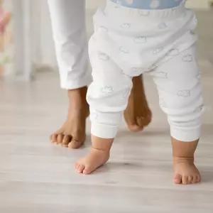 Rechtdoor Shinkan Woud Wat die koude voetjes van je baby betekenen